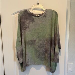 Green and Gray Tie-Dye Oversized Top